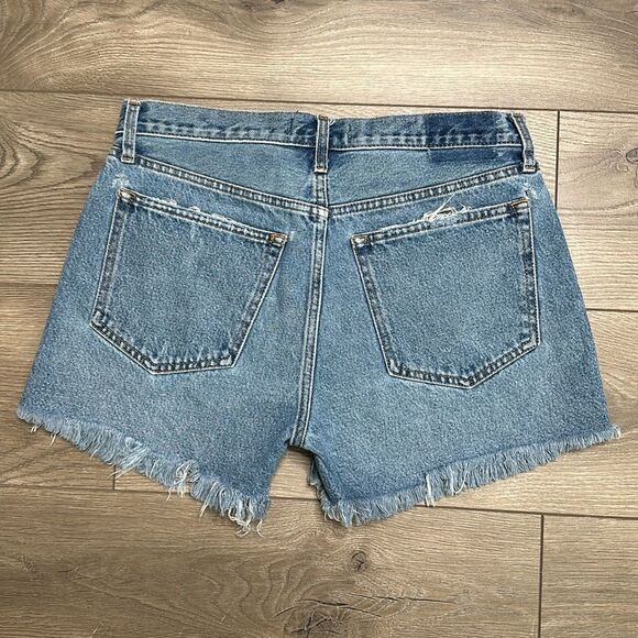 Abercrombie & Fitch Mid Rise Boyfriend Distressed Blue Jean Shorts Size 28‎ - Picture 4 of 11